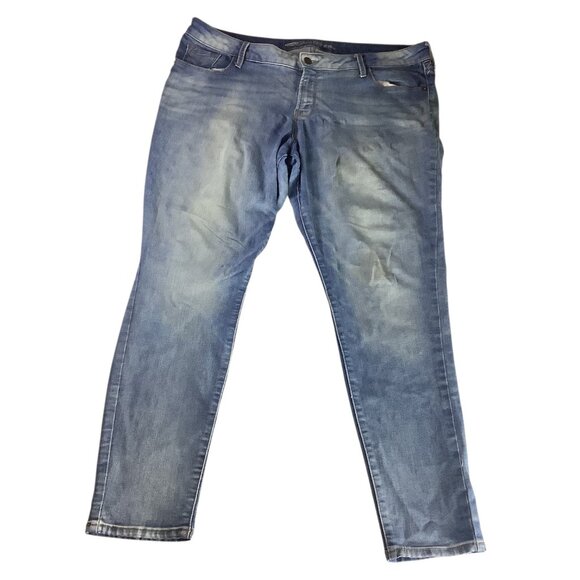 Old Navy Women's The Rockstar Low Rise Denim Jeans Stretch Size 18 Reg Blue - Picture 1 of 16